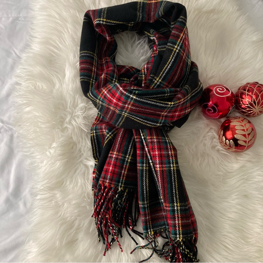 J. CREW ULTRA SOFT CASHMERE FEEL 100% ACRYLIC SCARF